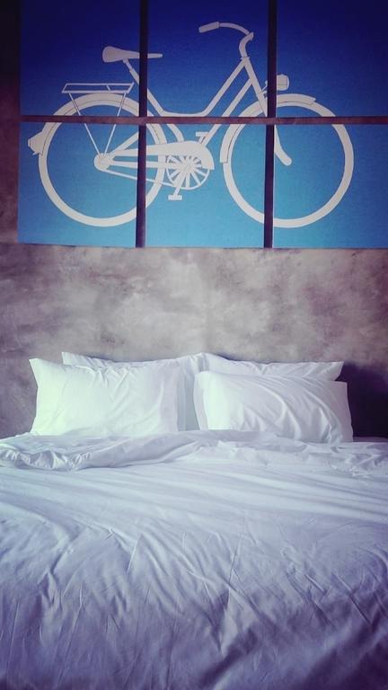 The Bike Loft Family Hostel Huahin Kültér fotó
