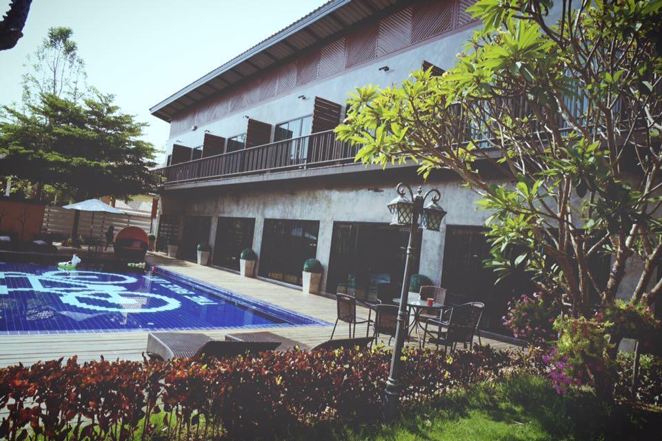 The Bike Loft Family Hostel Huahin Kültér fotó