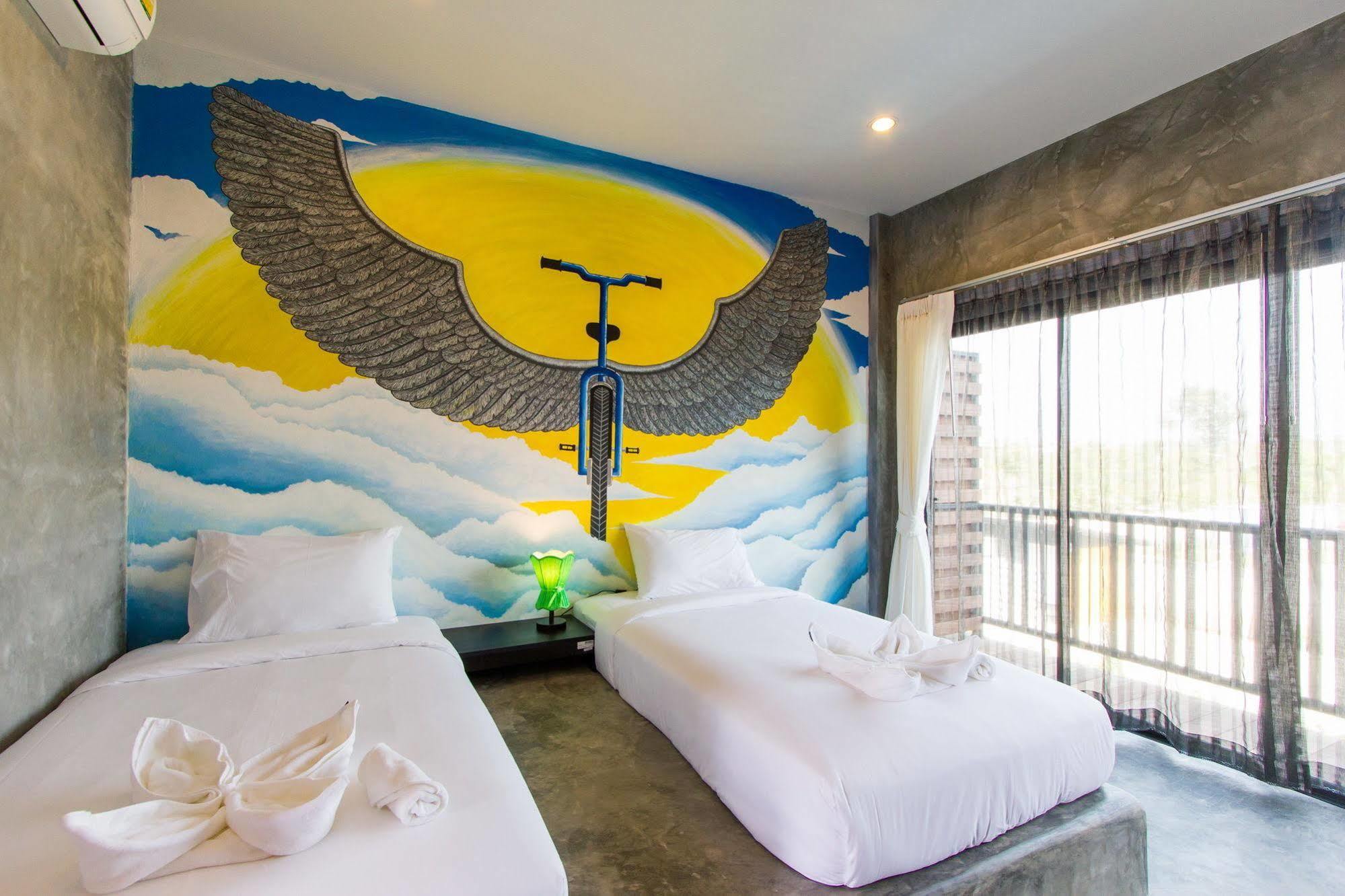 The Bike Loft Family Hostel Huahin Kültér fotó