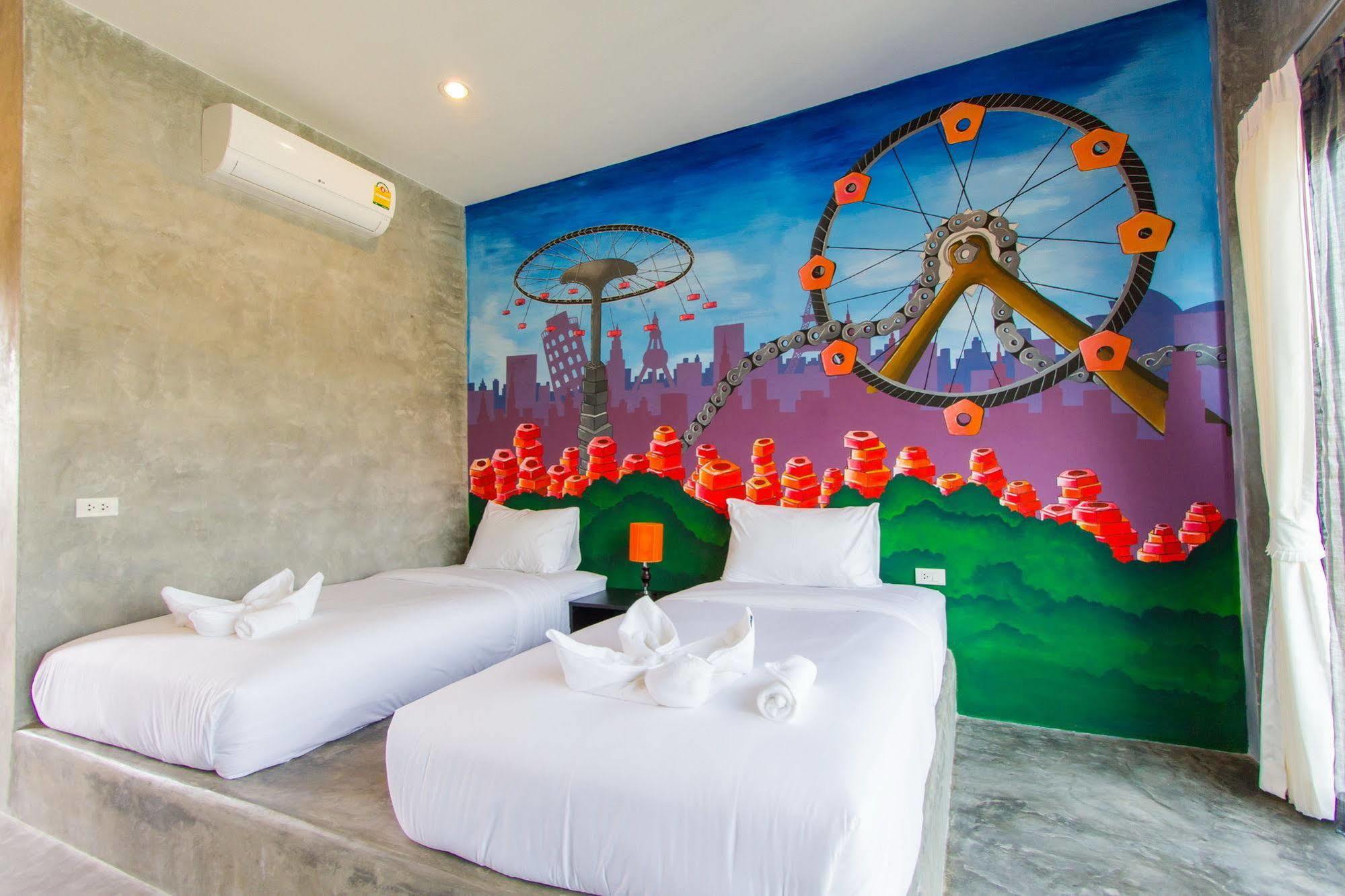 The Bike Loft Family Hostel Huahin Kültér fotó