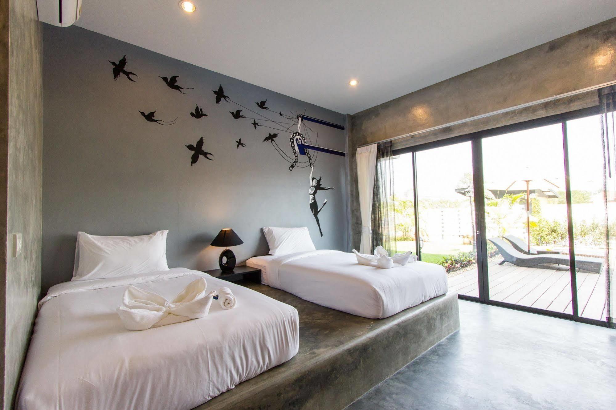 The Bike Loft Family Hostel Huahin Kültér fotó